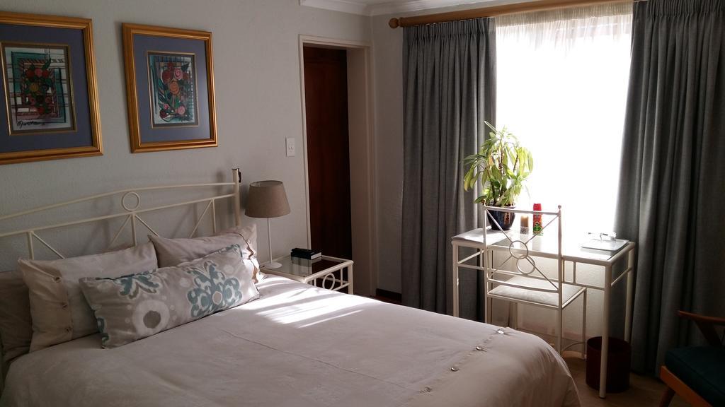 Old Oak Guest House Bellville Εξωτερικό φωτογραφία